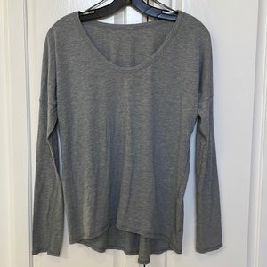 lululemon athletica grey LS top